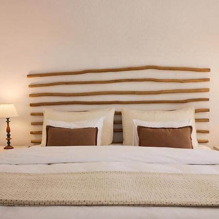 Iconic Santorini, A Boutique Cave Hotel By Sandglass Имеровигли Екстериор снимка