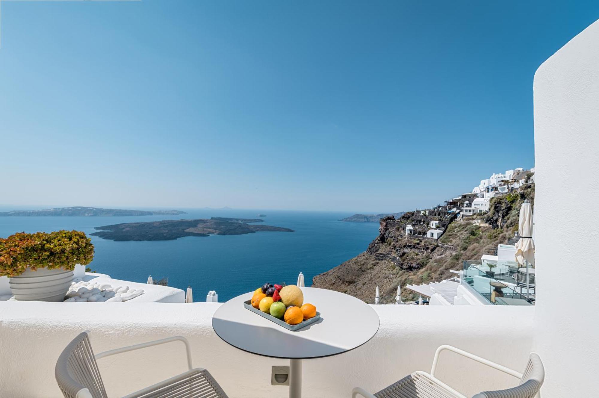 Iconic Santorini, A Boutique Cave Hotel By Sandglass Имеровигли Стая снимка