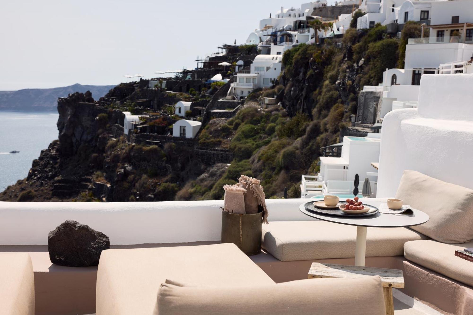 Iconic Santorini, A Boutique Cave Hotel By Sandglass Имеровигли Екстериор снимка